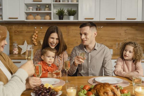 budget meal planning for a family of four
