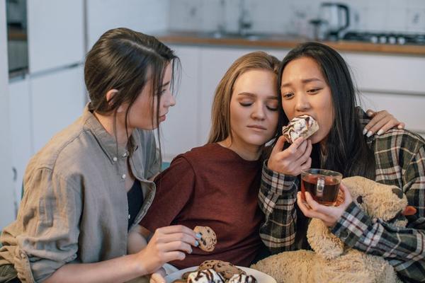 emotional eating triggers and solutions